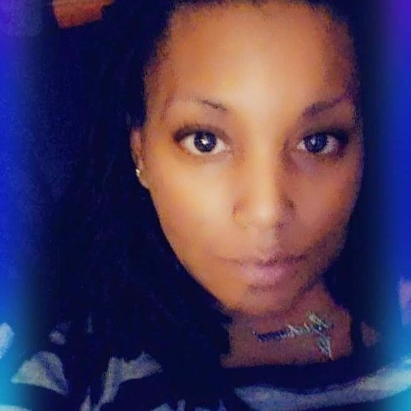 nakeia